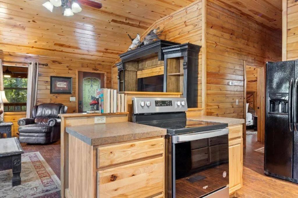Misty Moonlight, Sleeps 4, Mountain Cabin Apartment Броукън Боу Екстериор снимка